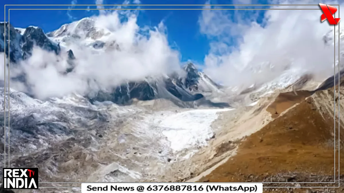 16 झीलें खतरे में, बर्फीले पहाड़ों में छिपा पानी बन सकता है बड़ी आफत