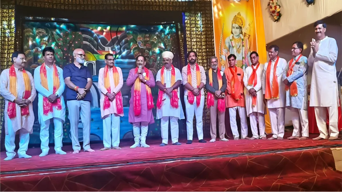 रामलीला मंचन में नारद मोह से हुआ आगाज, अब निकलेगी श्रीराम बारात