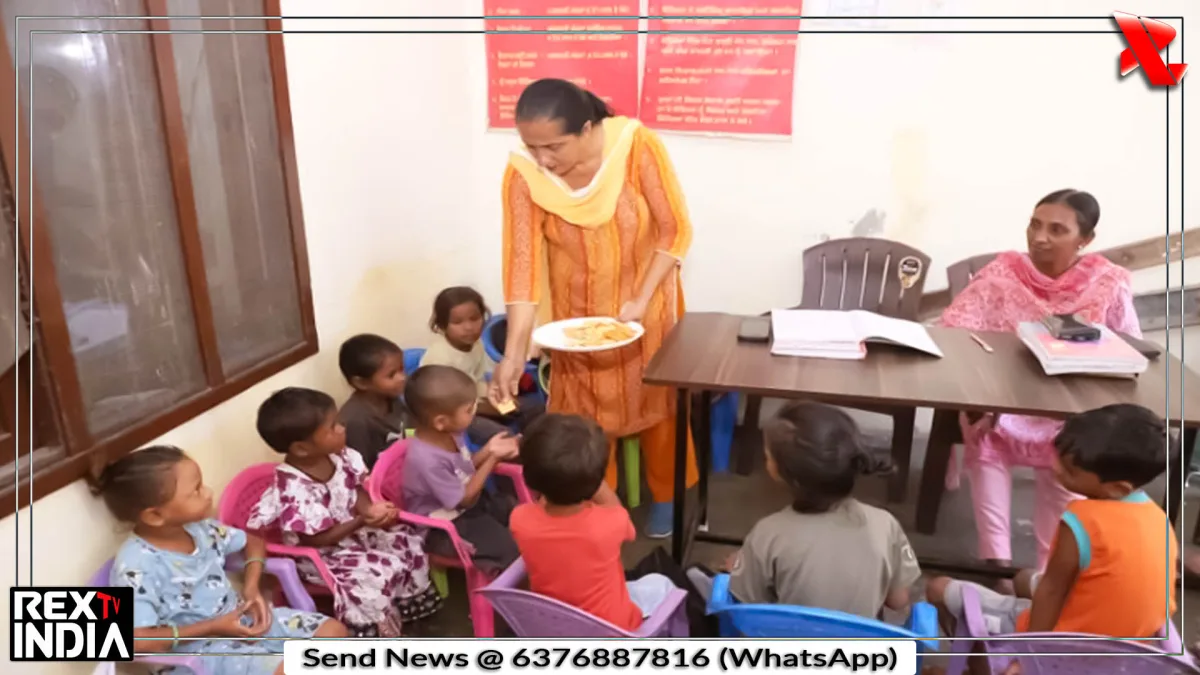 आंगनवाड़ी में राशन संकट, बच्चों को बिस्किट टॉफी से चल रहा काम