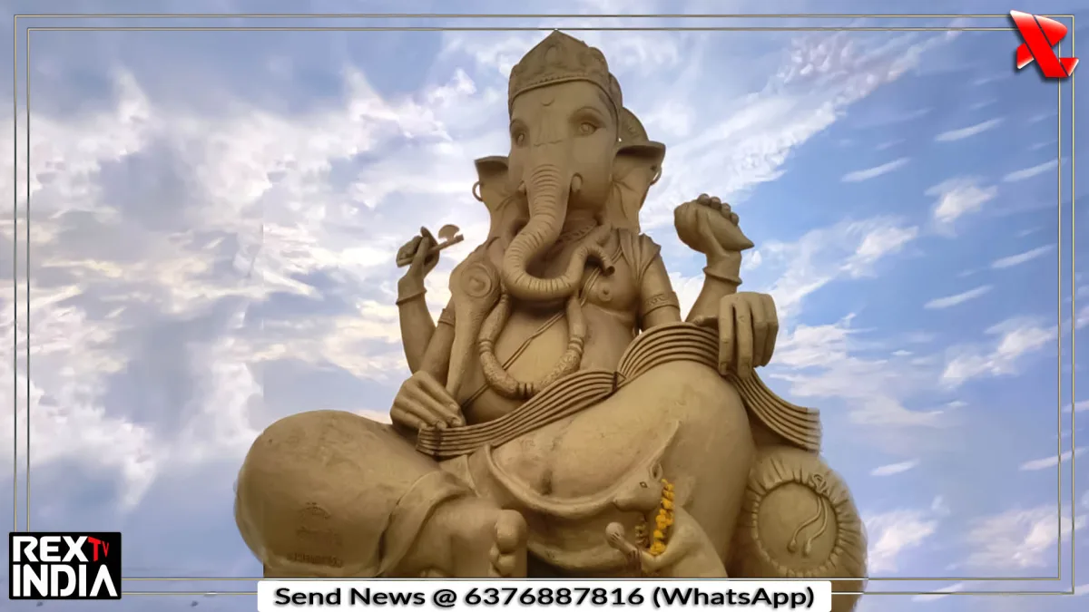 21 फीट के गणेशजी के दर्शन को उमड़ते हैं भक्त, मंदिर की खास कहानी 