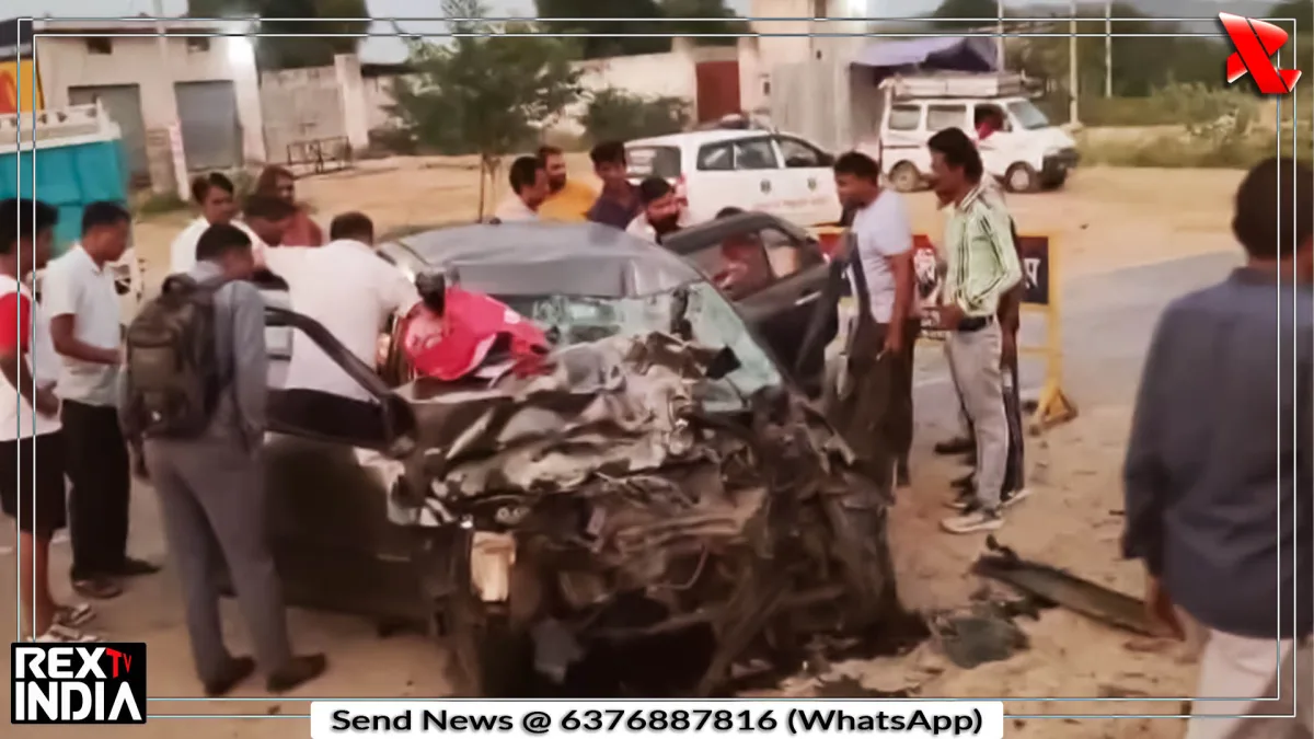 डंपर और कार की भीषण टक्कर में एक ही परिवार के चार लोगों की जान गई