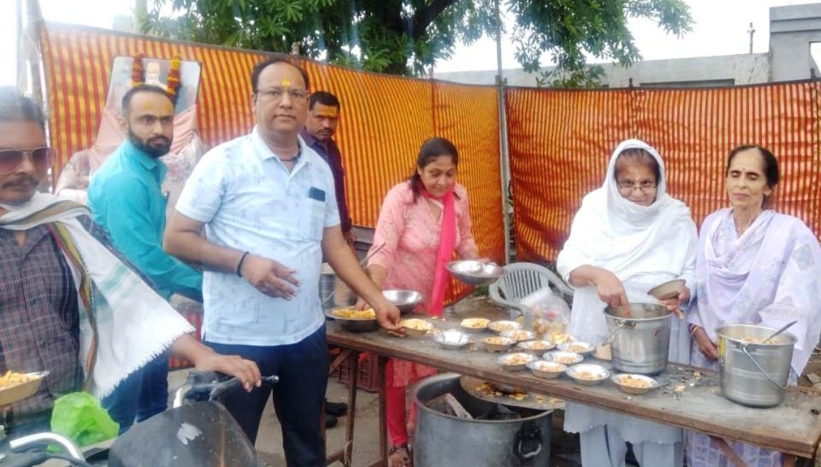 भीलवाड़ा में प्रेम प्रकाश आश्रम की सावन सेवा, भक्तों को मिला विशेष प्रसाद