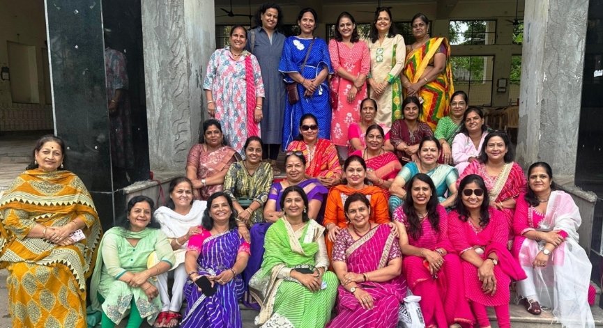 परंपरा और सहभागिता: काशीपुरी माहेश्वरी भवन में नारी शक्ति का विराट समागम, भावी कार्यक्रमों पर चर्चा