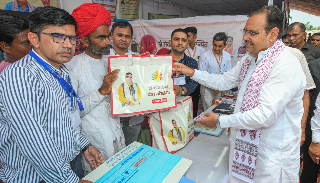 एक अदृश्य दुश्मन से जंग का एलान: राजस्थान के कोने-कोने में स्वास्थ्य विभाग की दस्तक