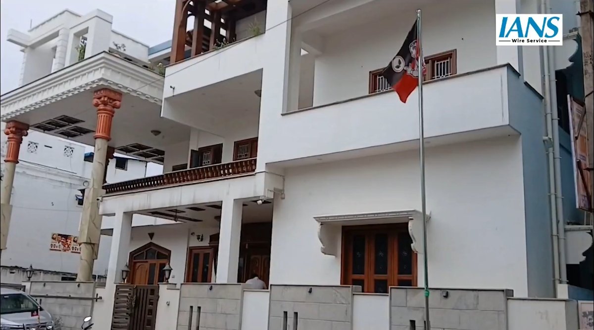 पंडरूति में अवैध कमाई का पर्दाफाश? पूर्व विधायक के घर DVAC की धमक, करोड़ों के खुलासे की अटकलें
