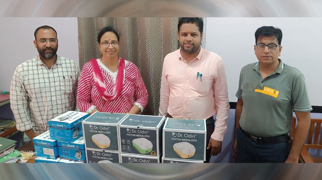 माहेश्वरी महिला समिति की करुणा: बीकानेर में मरीजों और शिशुओं के लिए जीवनरक्षक उपकरण भेंट, अस्पताल प्रशासन ने जताया आभार