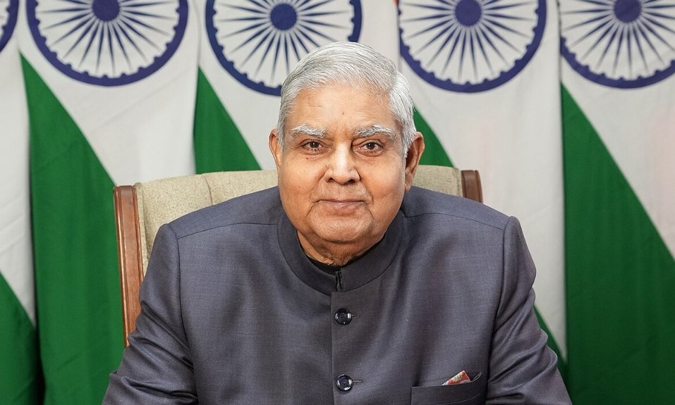उपराष्ट्रपति जगदीप धनखड़ का अप्रत्याशित इस्तीफा: स्वास्थ्य कारणों का दिया हवाला