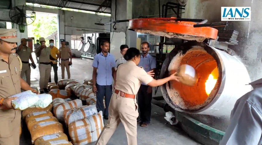 तमिलनाडु में ड्रग फ्री मुहिम तेज: ₹1.25 करोड़ का 833.5 किलो गांजा किया नष्ट