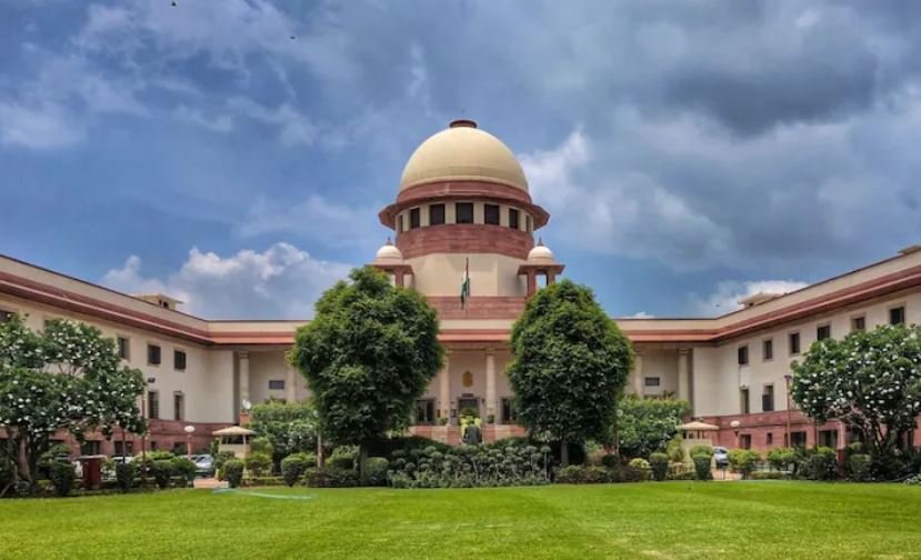 न्यायमूर्ति वर्मा का मामला: कपिल सिब्बल ने उठाया निष्कासन का मुद्दा, मुख्य न्यायाधीश ने खुद को अलग किया, बेंच के गठन पर होगा फैसला