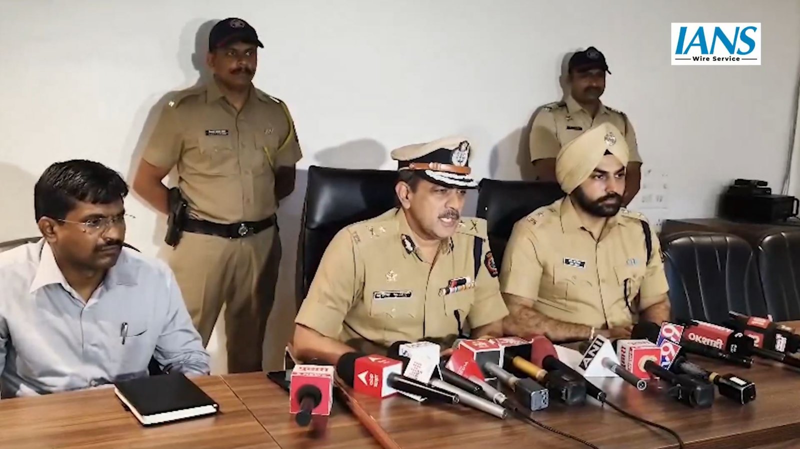 आपत्तिजनक पोस्ट पर पुलिस का शिकंजा, यवत में शांति बहाल करने के प्रयास जारी