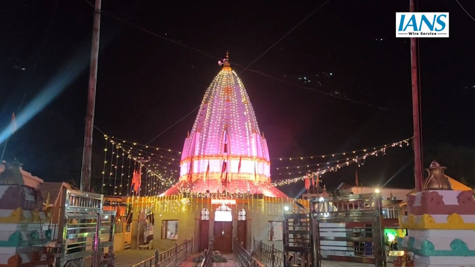 बुड्ढा अमरनाथ मंदिर में जागरण का आयोजन, भक्तिमय गीतों से गूंज उठा माहौल