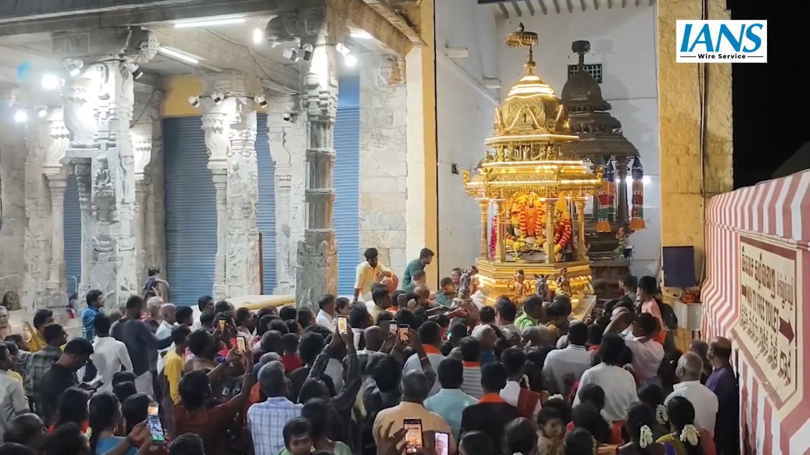 स्वर्ण रथ पर सवार होकर निकले भगवान सुब्रमण्यम, भक्ति और उल्लास का अद्भुत संगम