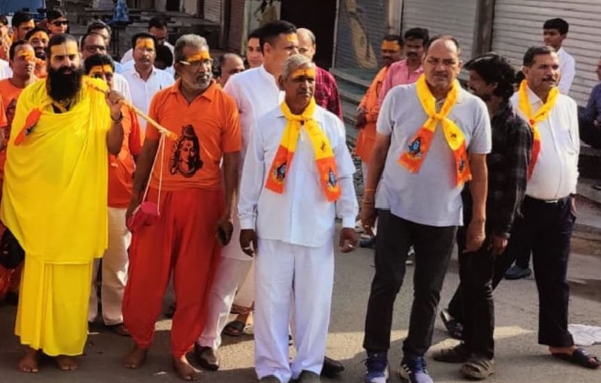 हरणी महादेव के जयकारों से गूंजा शहर: श्री महावीर हनुमान संस्थान की 10वीं कावड़ यात्रा संपन्न