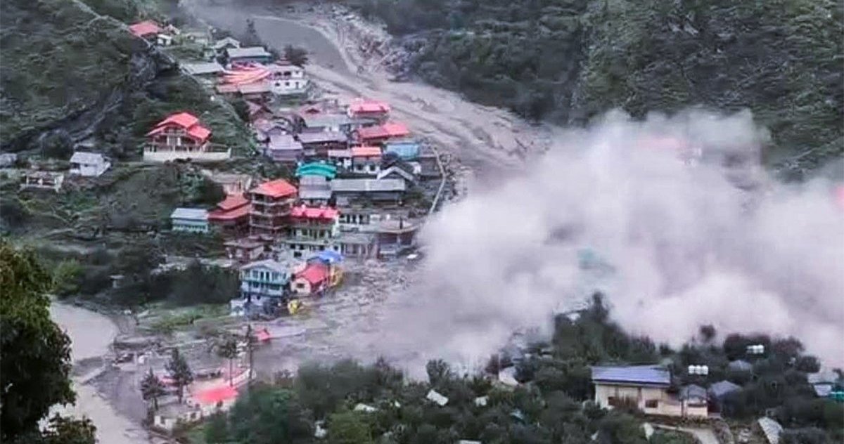 बादल फटने से हाहाकार, 300 जवानों ने संभाला मोर्चा; सीएम ने दिया मदद का भरोसा
