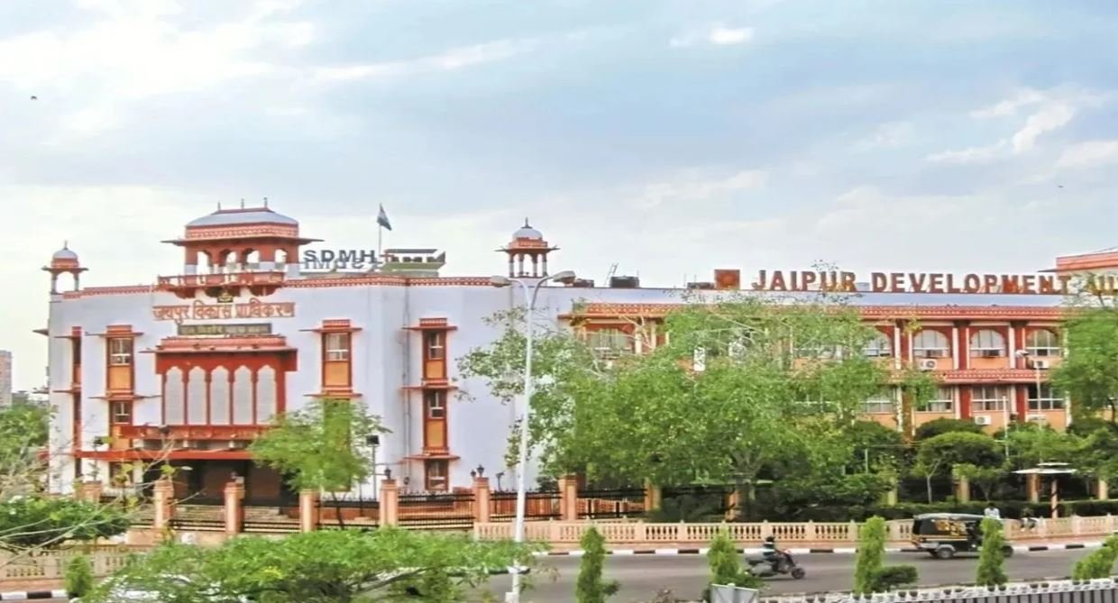 ₹1.10 करोड़ गए कहां? JDA के शपथ पत्र ने खोला पिंकसिटी प्रेस एन्क्लेव का राज, जयपुर में पत्रकारों के साथ बड़ा धोखा