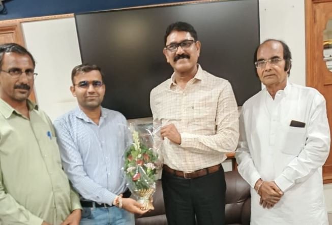 आईजी से शिष्टाचार मुलाकात: बीकानेर में विप्र सेना ने पुलिस प्रशासन से की ठोस कार्रवाई की मांग