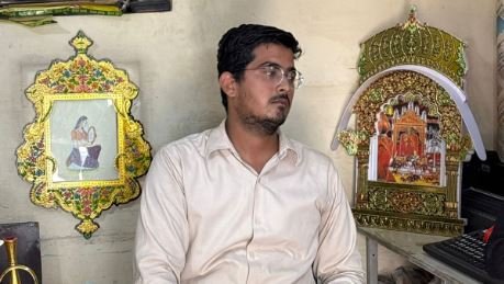 आजादी का जश्न उस्ता कला के रंग में: बीकानेर के कलाकार की अनूठी पहल, हर कोई हुआ मुग्ध
