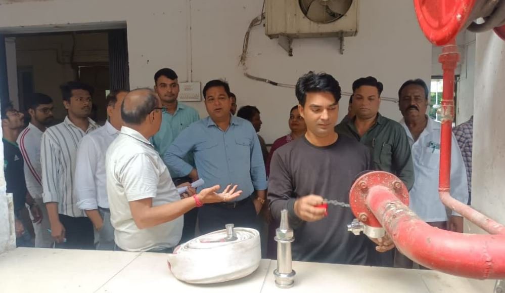 स्मोक डिटेक्टर बंद, नोजल स्टोर रूम में: जेके लोन, एमबीएस सहित चार अस्पतालों की जांच रिपोर्ट में खुलासा