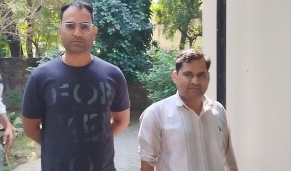 बारां में एसीबी का रिश्वतखोरों पर शिकंजा: नगर परिषद आयुक्त और सहायक अग्निशमन अधिकारी गिरफ्तार