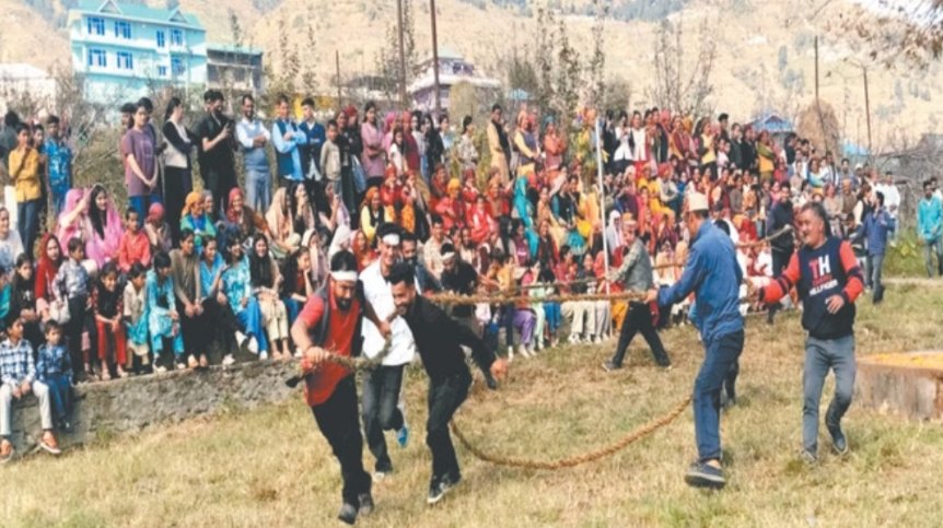 सिरमौर की अनोखी दीवाली: तीन दिन का रंगारंग सांस्कृतिक उत्सव, रासे-बुढियात की धूम