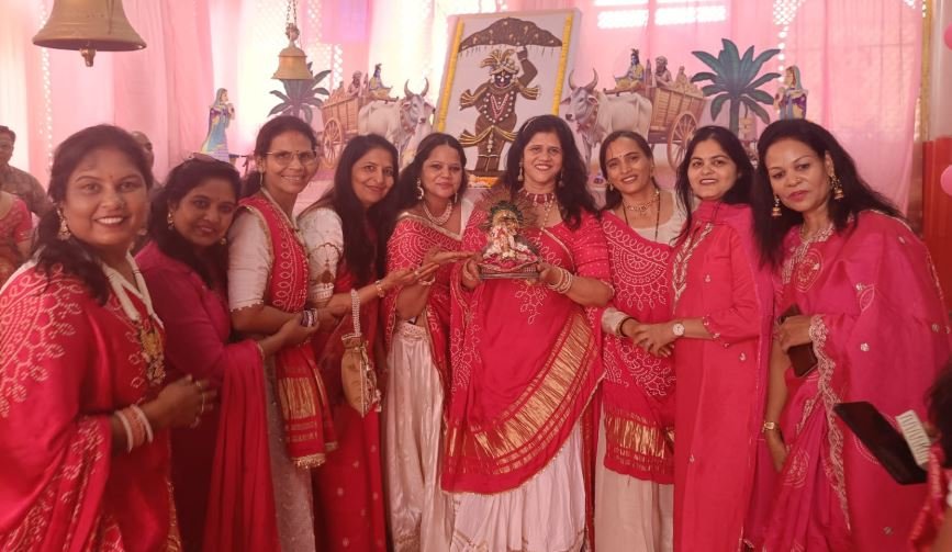 बालाजी के दरबार में झूमे गणमान्य: महापौर सहित कई हस्तियों ने लिया छप्पन भोग समारोह में भाग