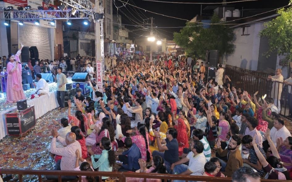 अलौकिक श्रृंगार और छप्पन भोग बने आकर्षण का केंद्र: श्री श्याम मंदिर में जन्मोत्सव पर भक्तिमय माहौल