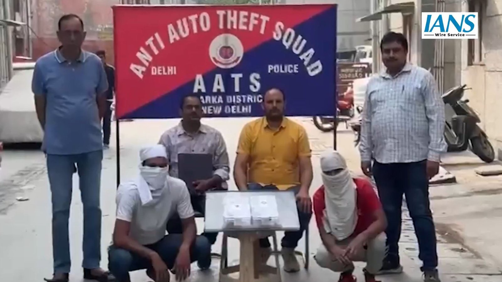 गैंगस्टरों पर शिकंजा: बड़ी वारदात को अंजाम देने से पहले काला जठेड़ी गिरोह के दो सक्रिय सदस्य गिरफ्तार 