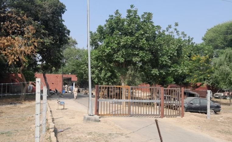 मालखाने में बड़ी गड़बड़ी: मादक पदार्थ हुए गायब, सेवानिवृत्त SI कुलदीप के खिलाफ FIR दर्ज, एसपी का सख्त एक्शन