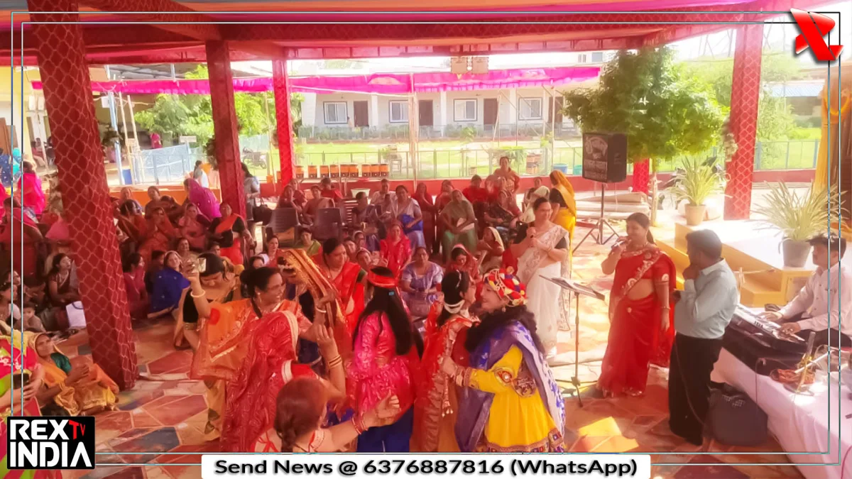 राधाष्टमी उत्सव के दौरान भजन संध्या और छप्पन भोग का सुंदर कार्यक्रम