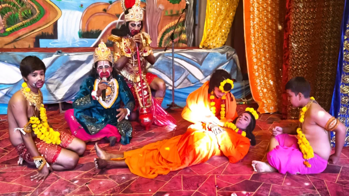 रामलीला मंचन के बाद 20 अक्टूबर को होगा रावण दहन, 21 को कवि सम्मेलन