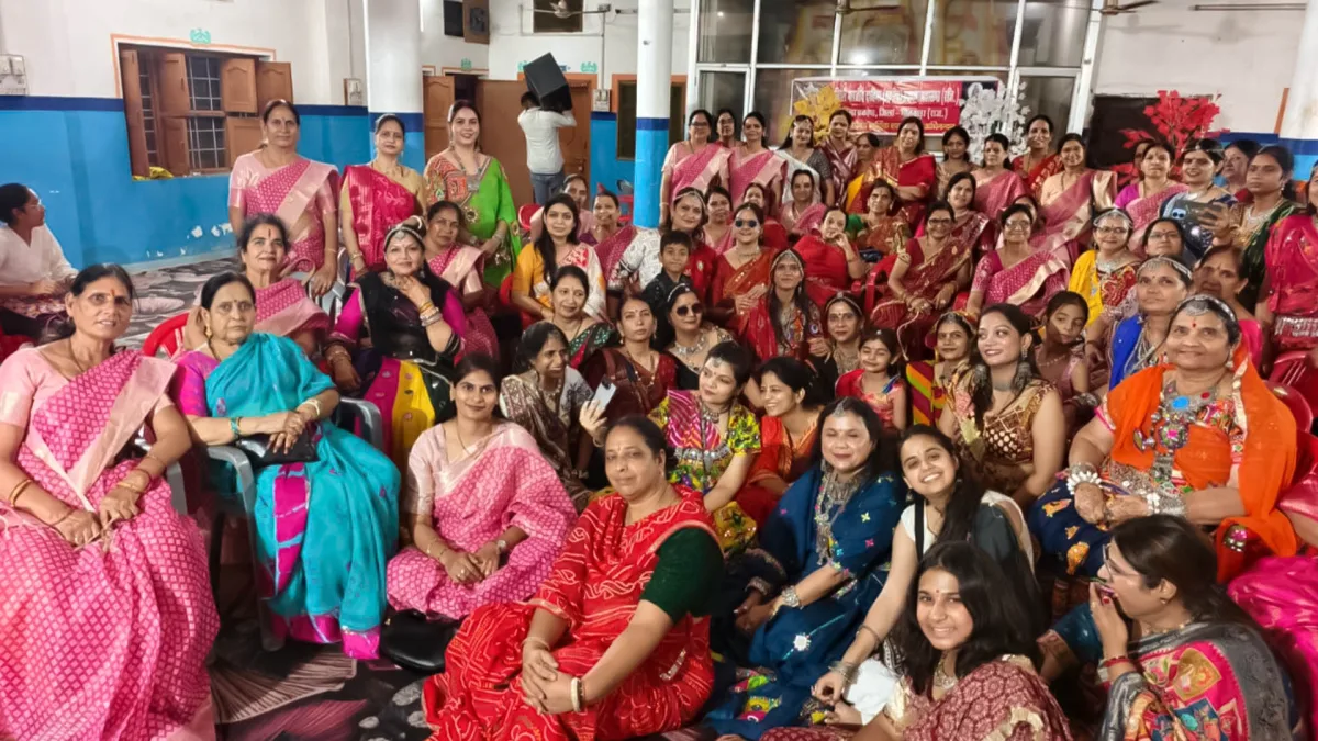 गरबा महोत्सव में गणगौर प्रतिभागियों को पुरस्कार, प्रतिभाओं का सम्मान