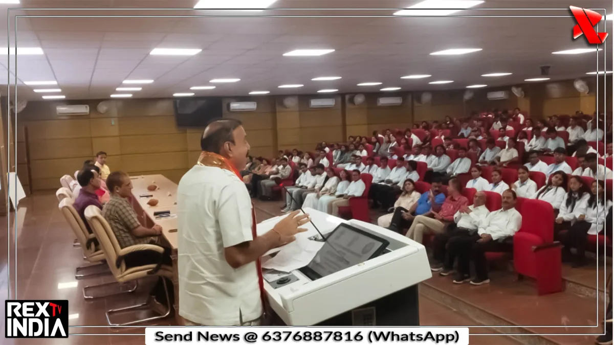वंदे मातरम् के 150 वर्ष और फार्मासिस्ट दिवस पर हुआ ऐतिहासिक आयोजन
