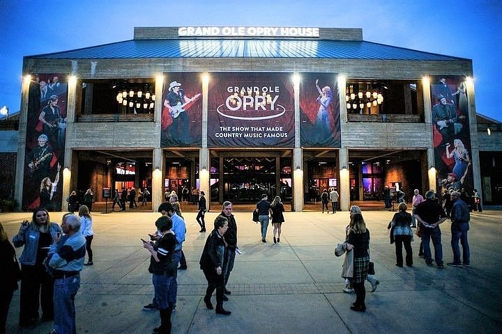 Ole Opry in Nashville